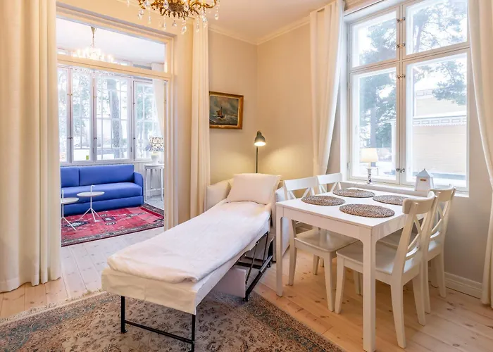 Maija 3 Westside * هانكو